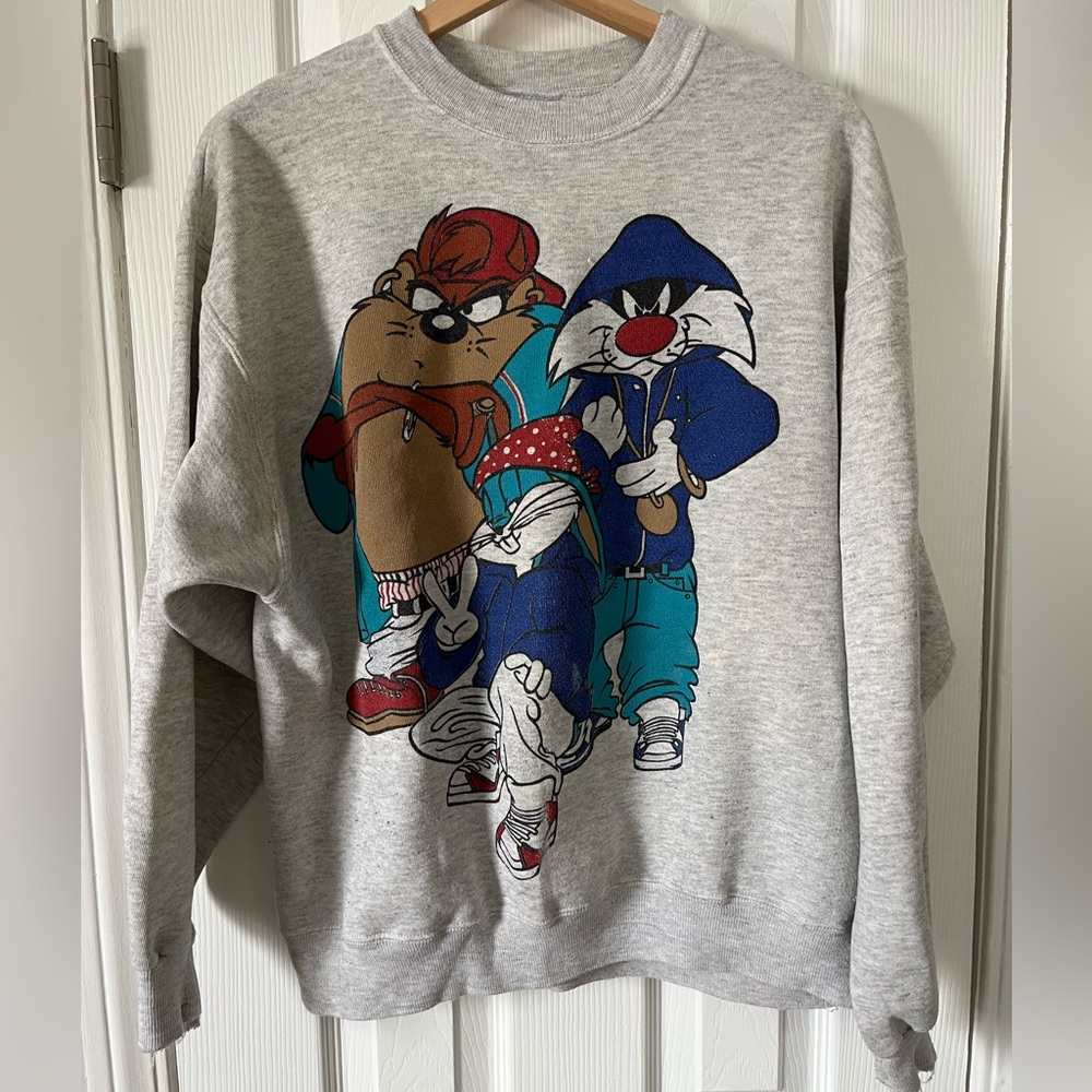 Vintage 90s Gray Looney Tunes Crewneck Sweatshirt